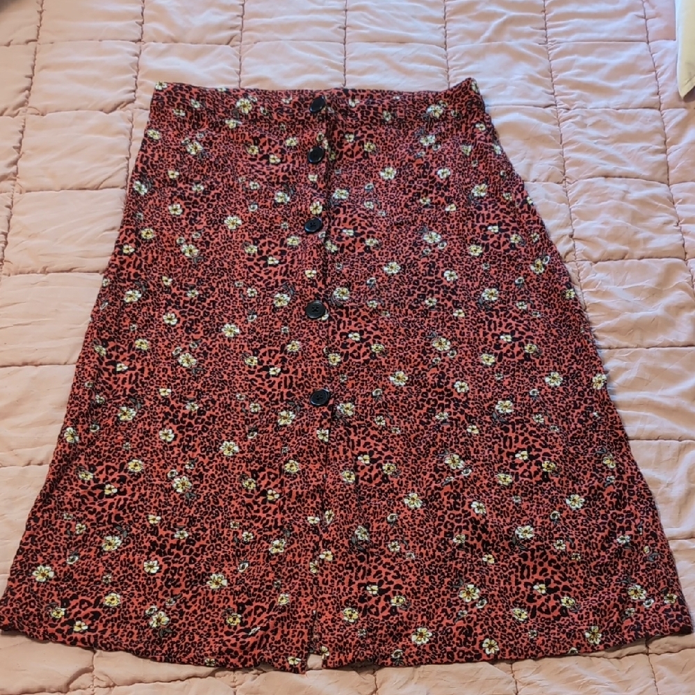 Red Midi A-Line Skirt for Casual Resort Wear
